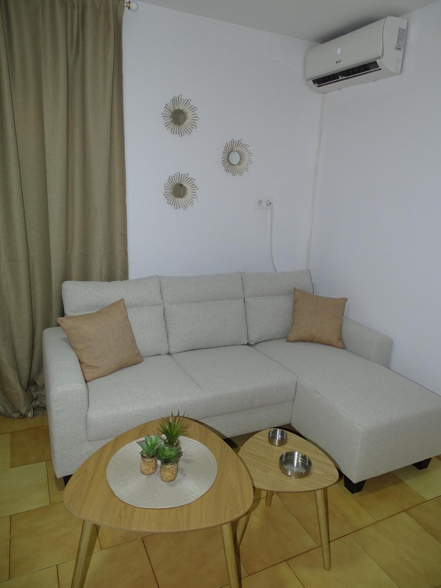 Casasjerezanas Valerian Apartment เฮเรซ เด ลาฟรอนเตรา ภายนอก รูปภาพ